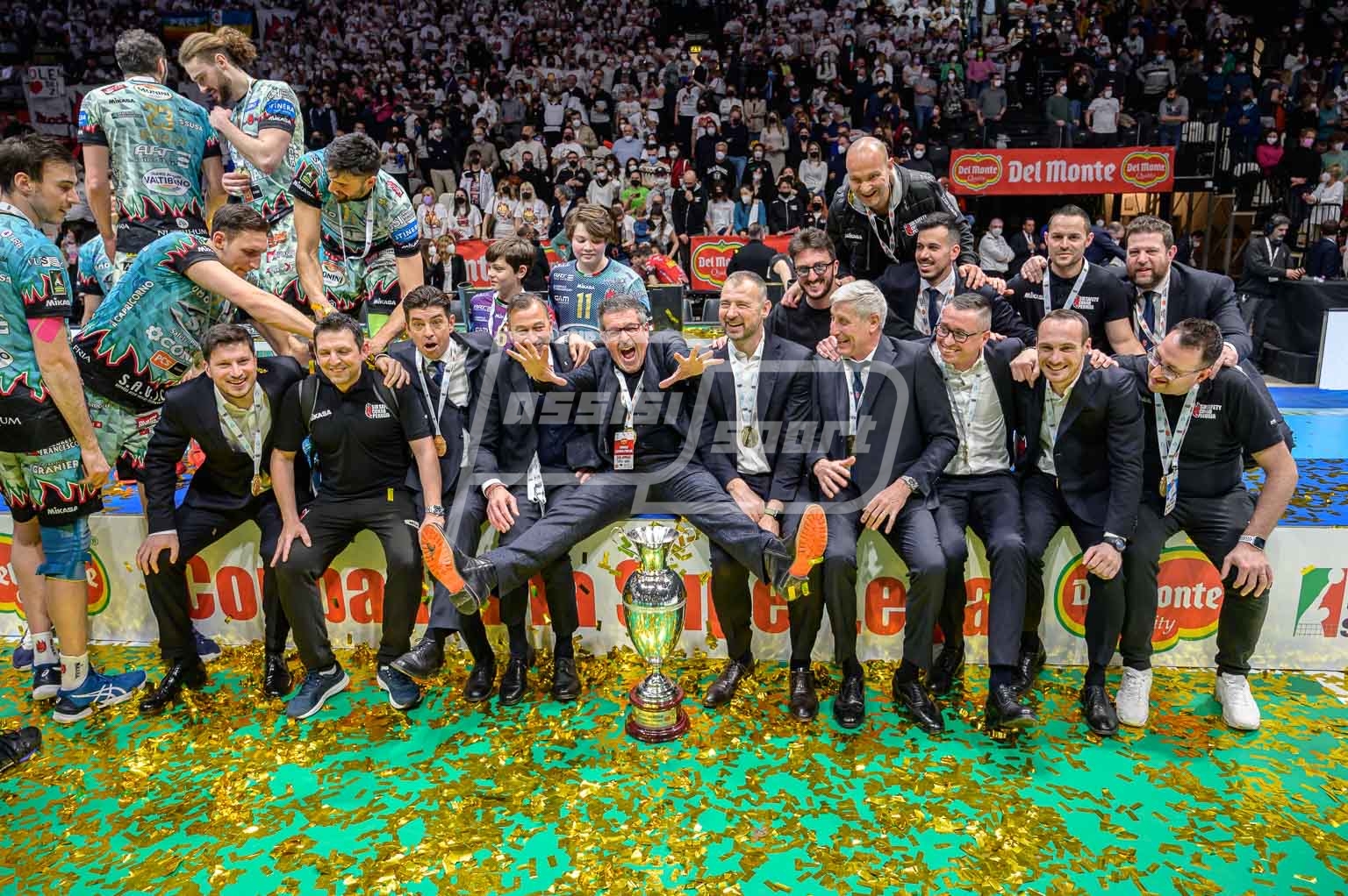 E17B2718-7CD1-4A94-8011-7E9484E92E5D