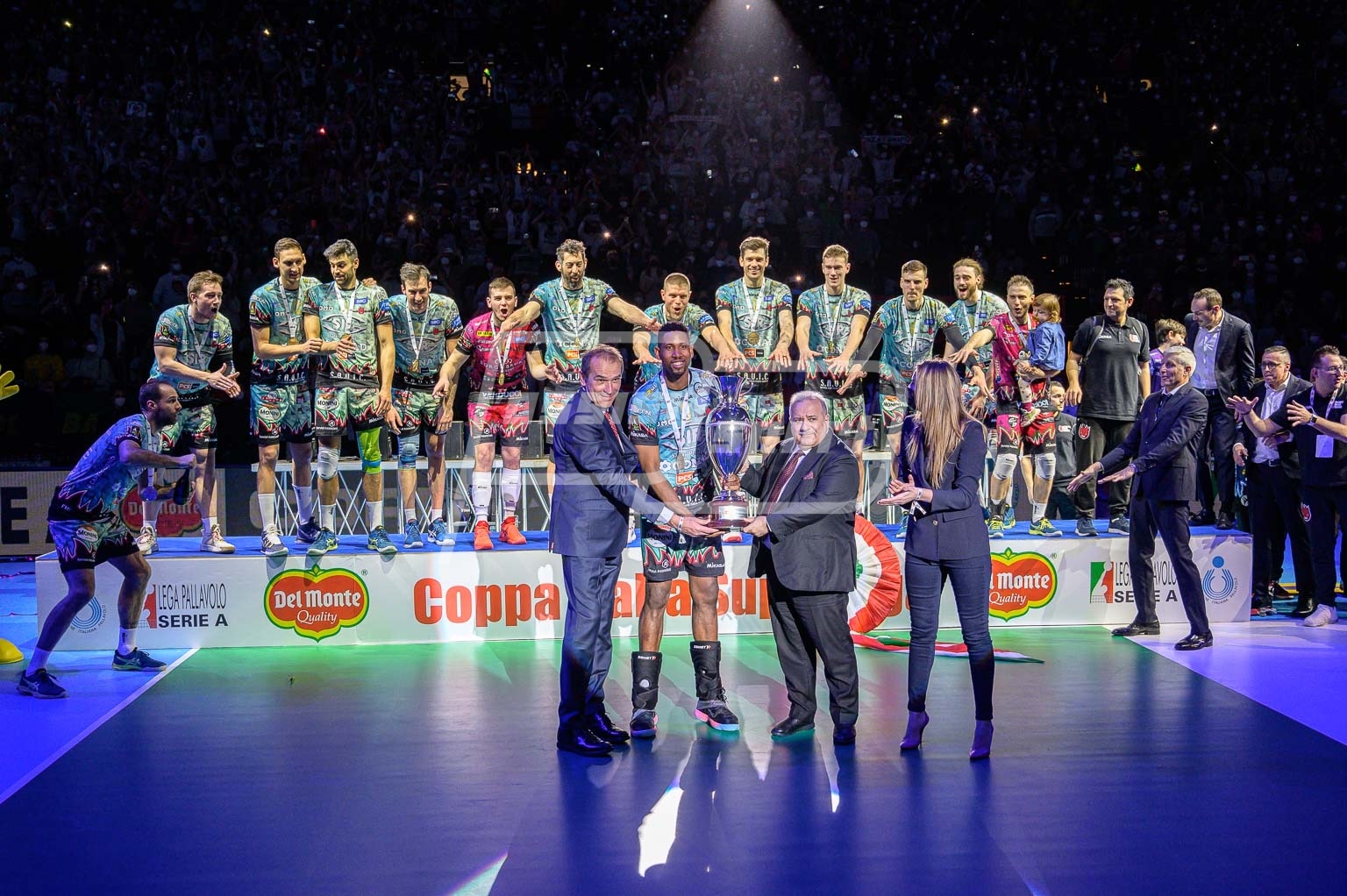 EA877A7B-320B-479D-9843-6D49A36057B3