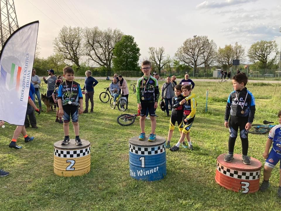 1595D7D6-62CE-4D8F-9325-B384392AA070