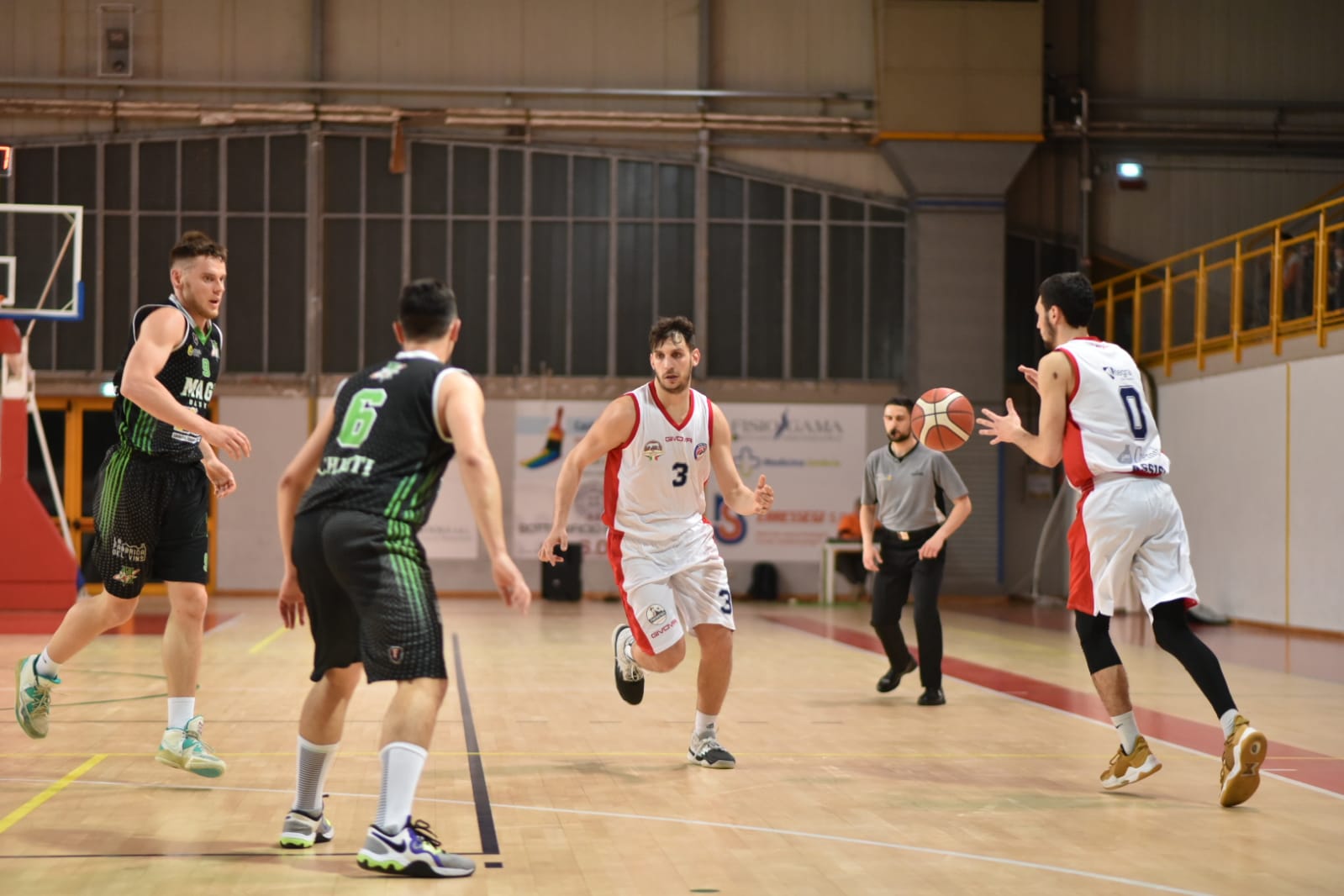 8BF3C171-CFA4-47A1-96E9-54DBACD659AA