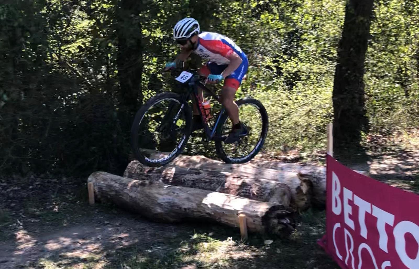 99A8A444-FC24-4513-A0D8-E8C7269F8965