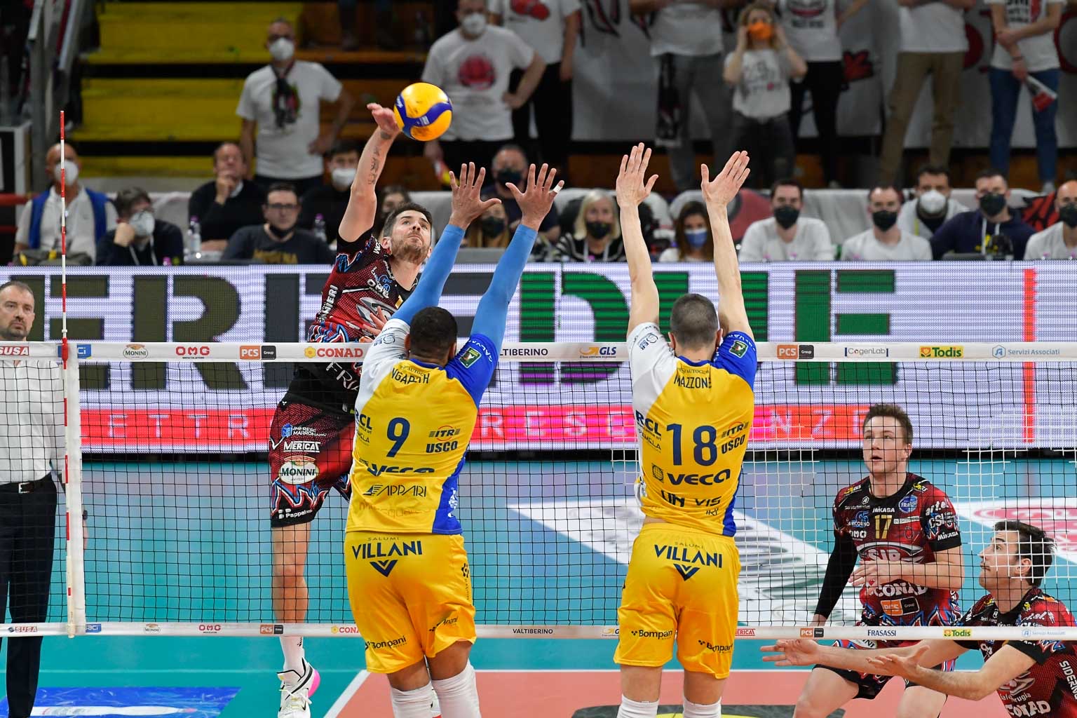 AA7EF86D-41F5-4D0F-AA1F-A993FE12F190