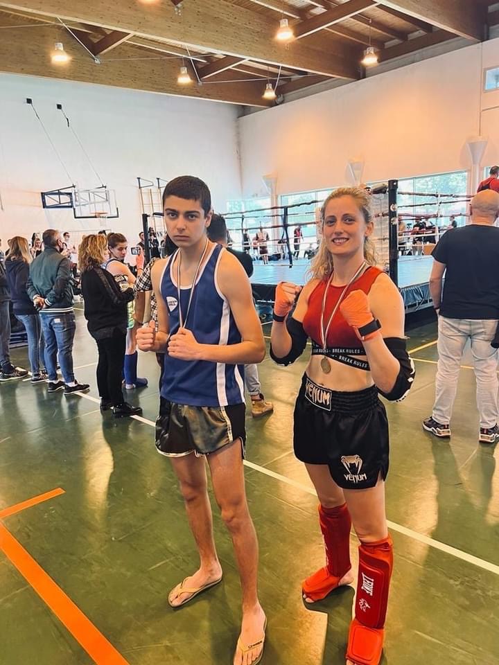 CCA2E436-12B3-4ADC-8542-0D60BF85F03E