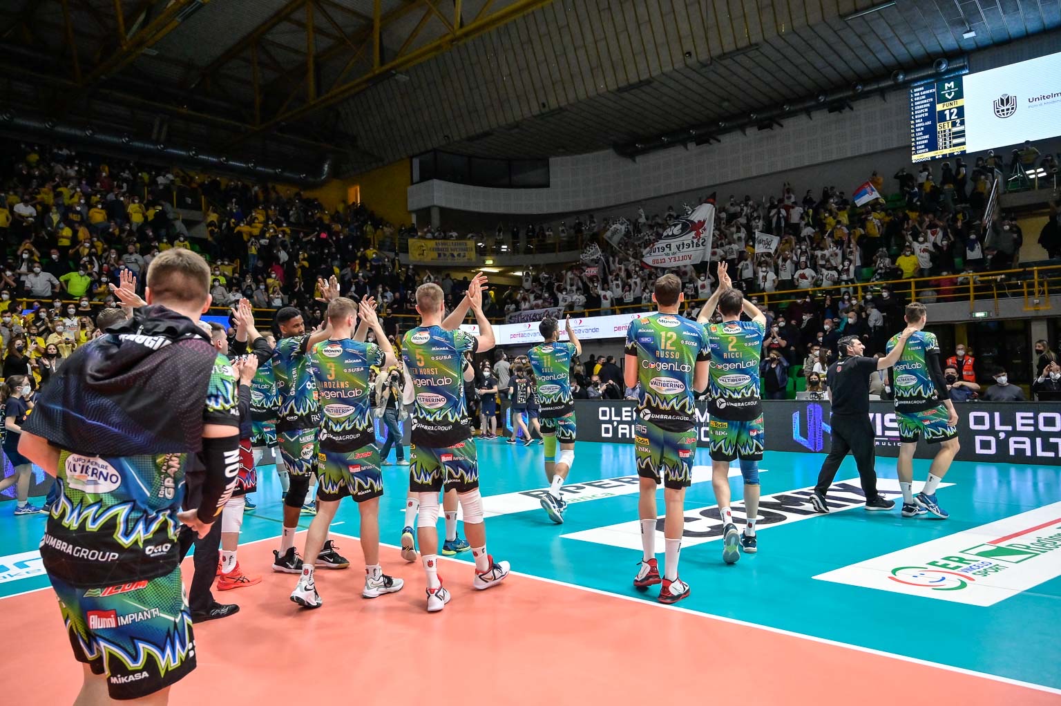 E2244AC7-8FC3-4A02-982C-052DE39085C7