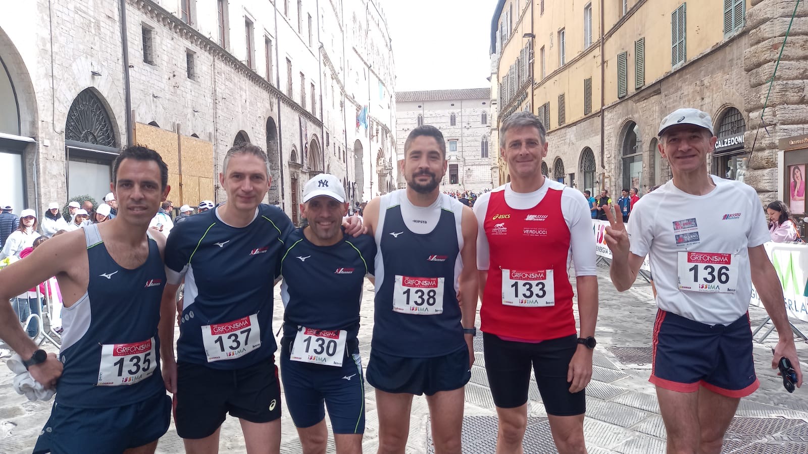 81876943-2D4C-4BE3-9FF5-6F5A728479AC