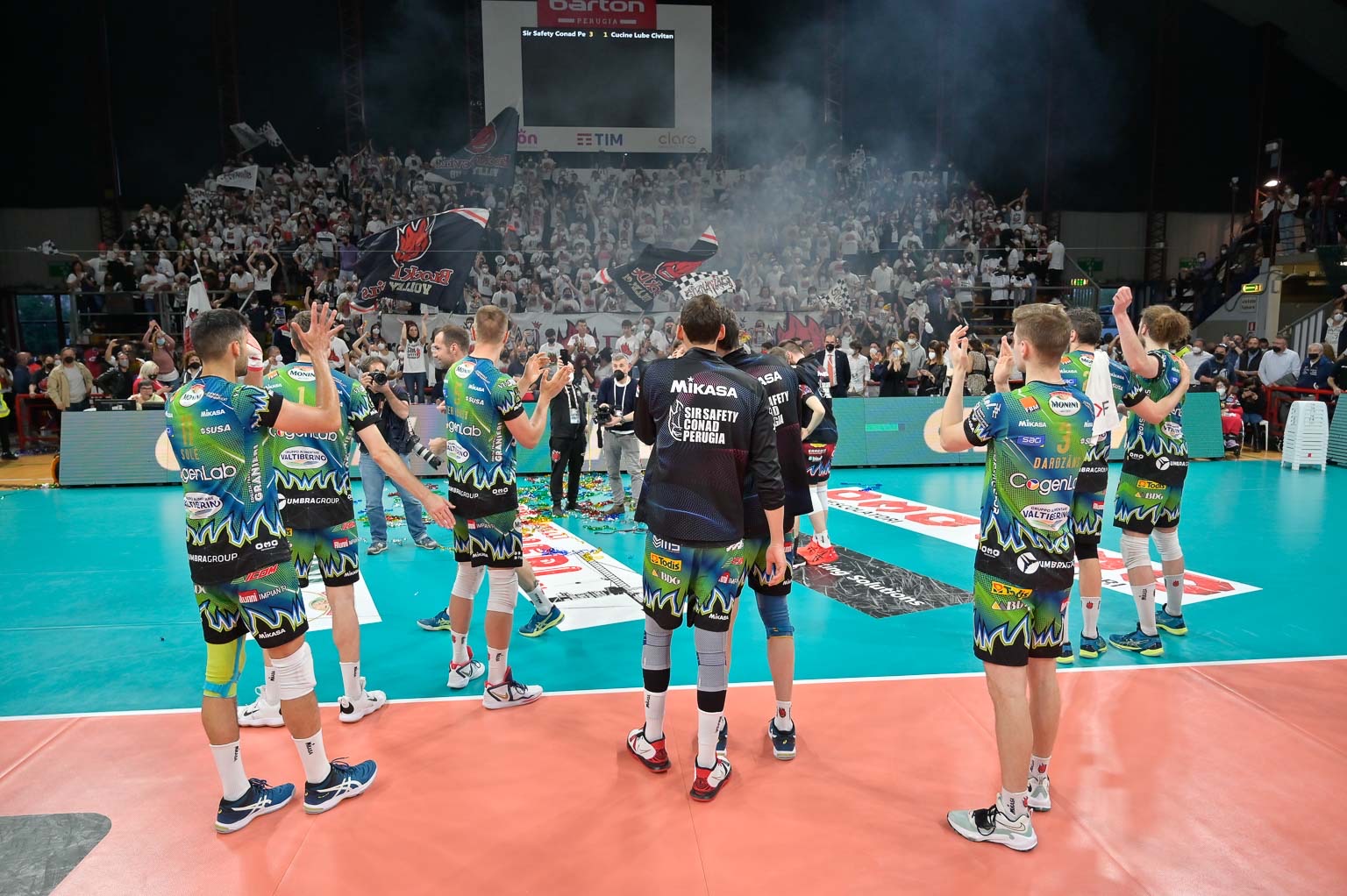 D27FD06F-14F2-4042-A569-3B13F8D4A447