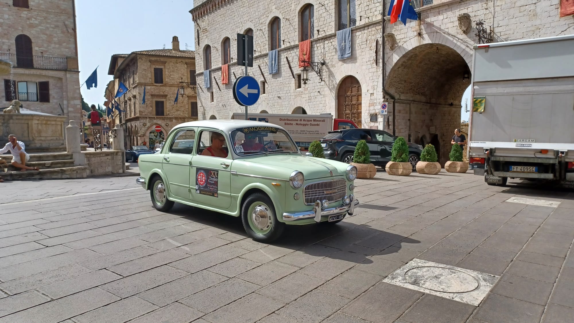 8b4a0ae0-f209-4c9c-9ef0-25d3f8eecf27