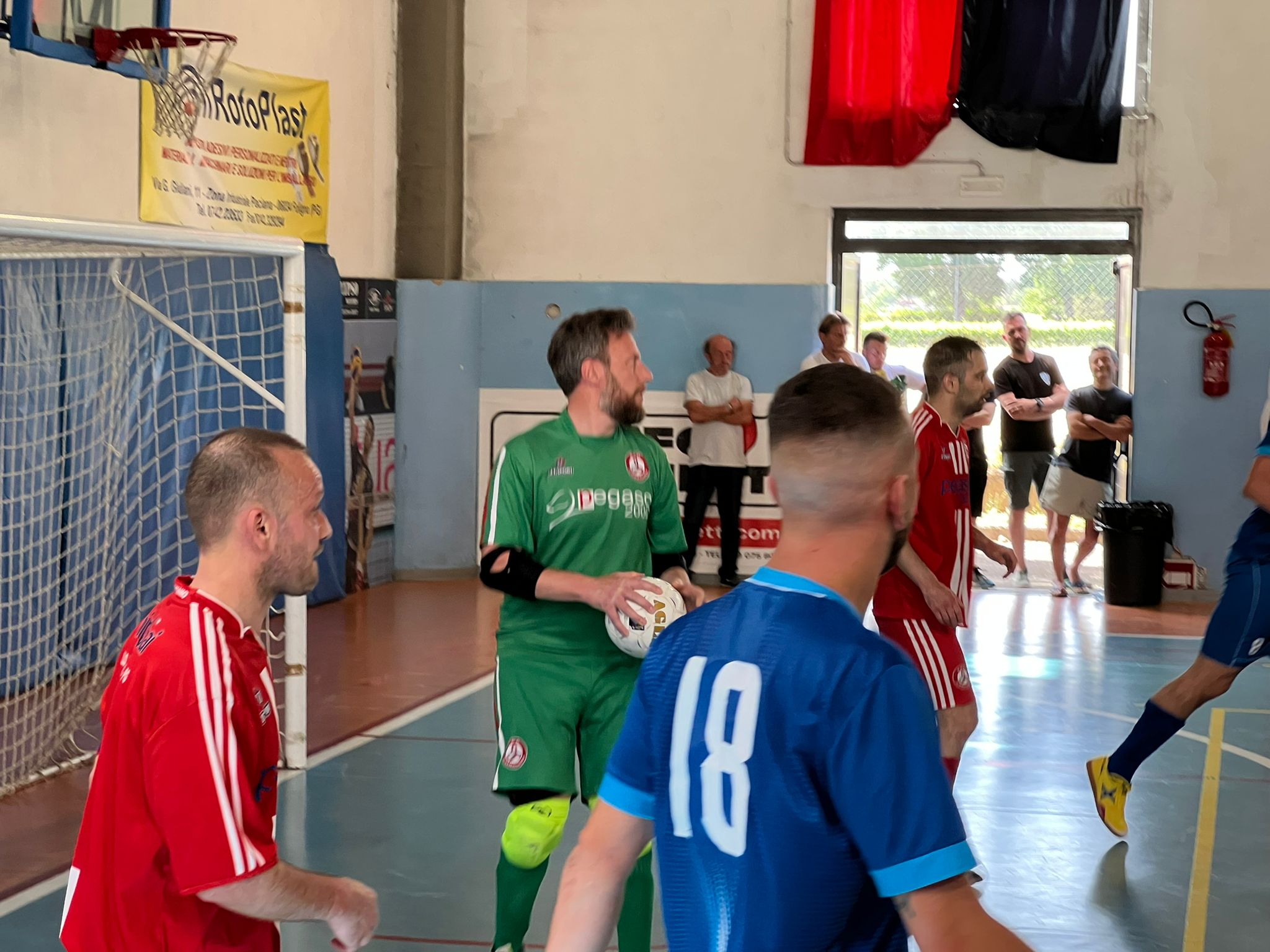 B7F96D70-A156-4EEC-8A7A-CECC657CF84C