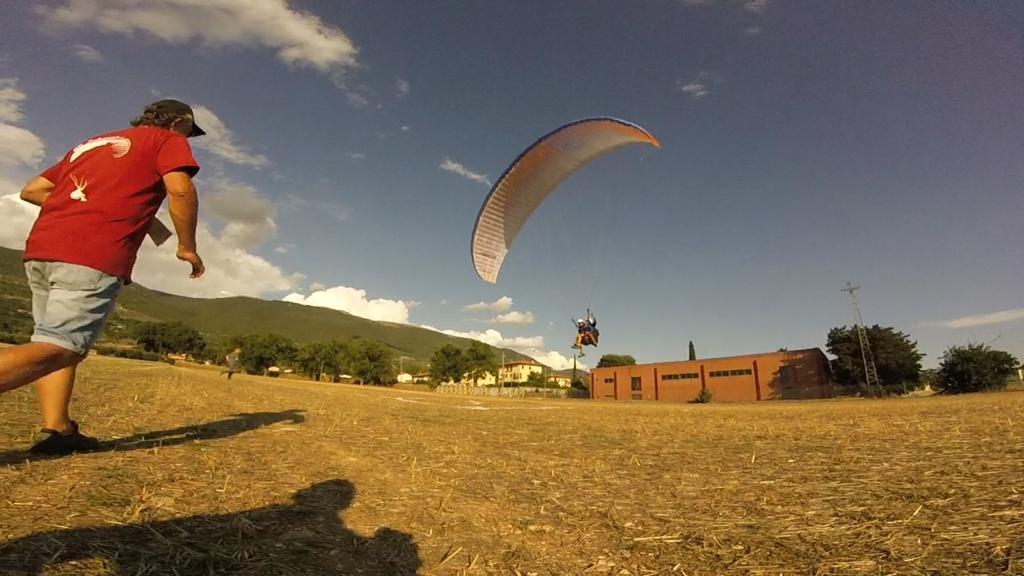 4CA8F642-36D4-4F7C-9BC7-DB698461A552