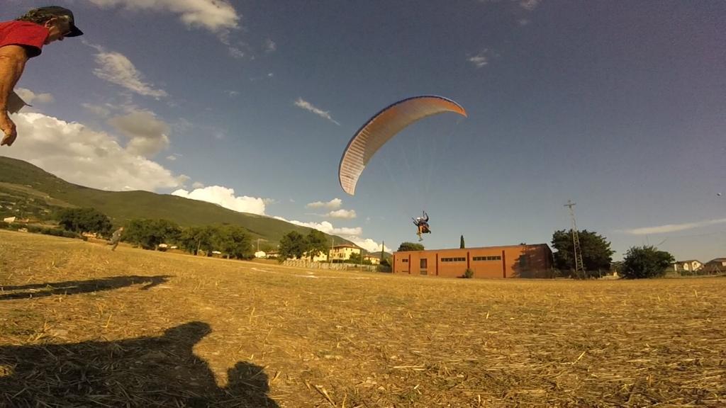 528146AD-9D2E-40A4-80A0-8DFE266A9F87