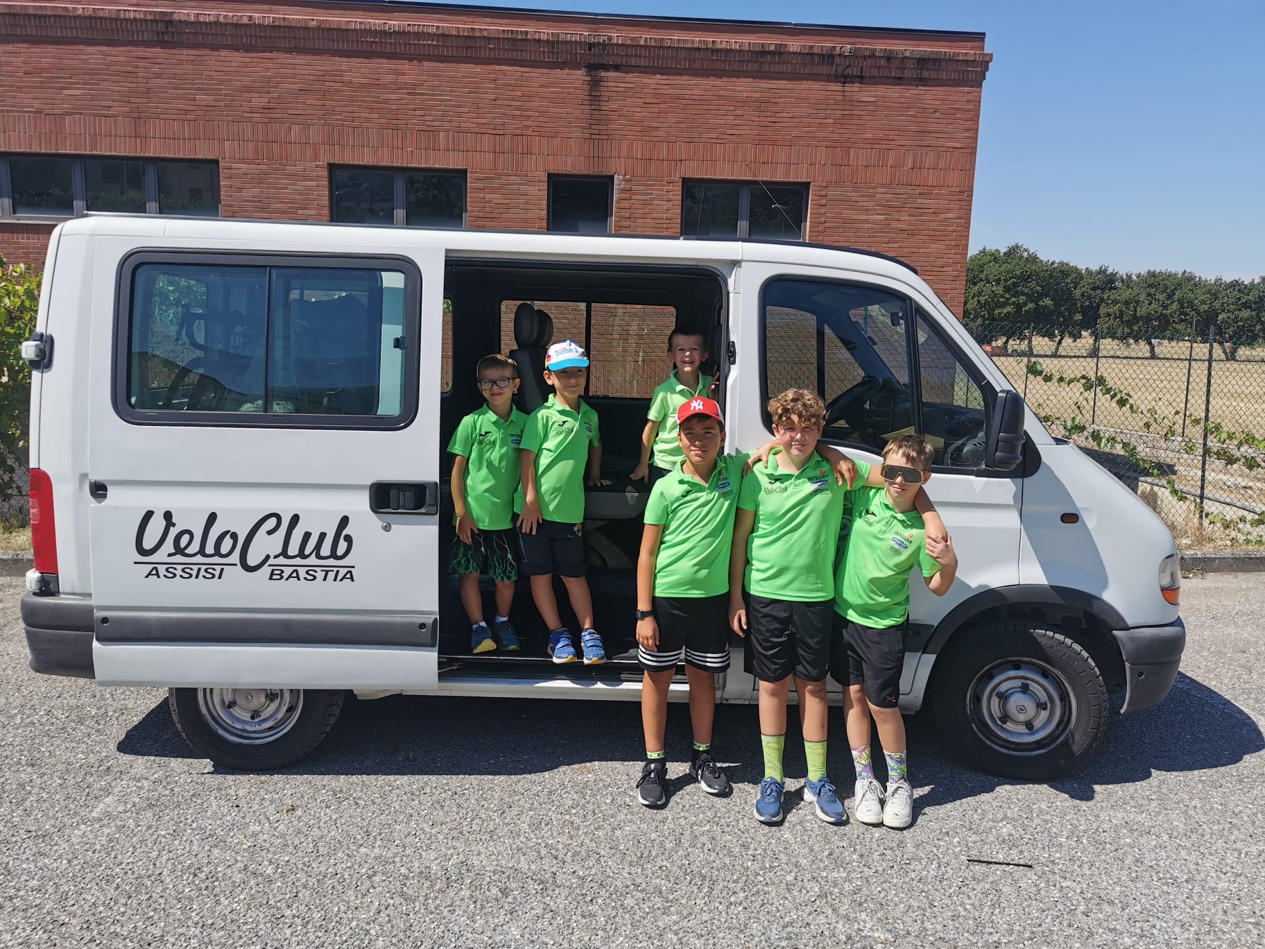 54082728-0D10-4845-B6CC-F0B71118A078