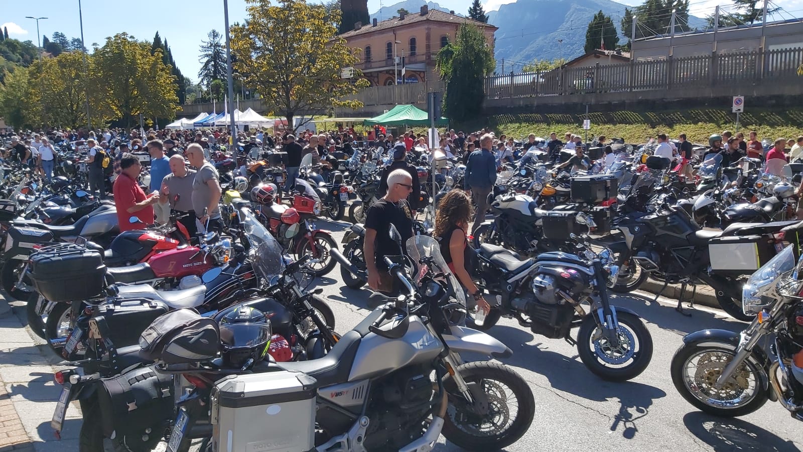 3BA4BA8F-8A4F-4693-9B6F-BB1CF6B04756