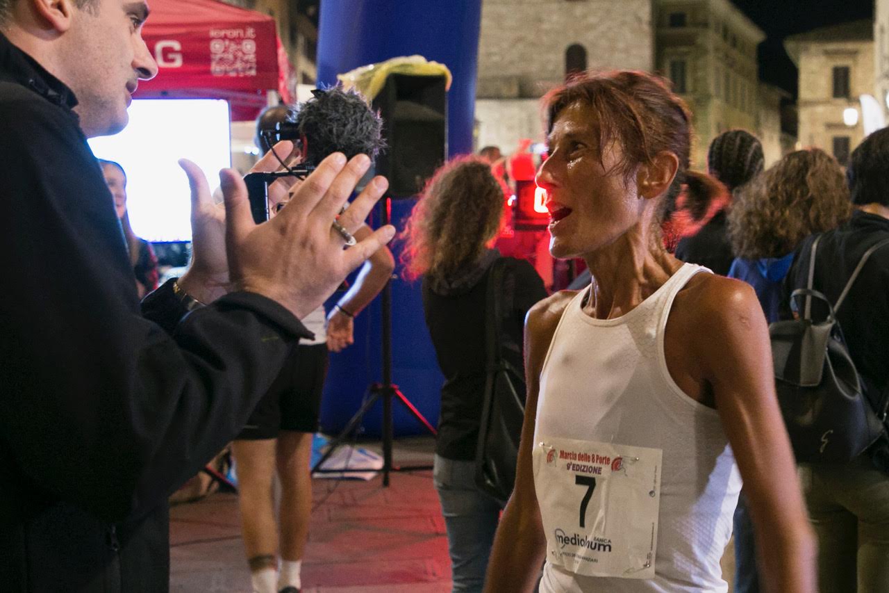 8CDA2E71-08B5-4F9F-8B35-60A05AA24297