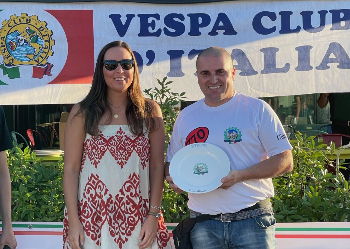 Giuseppe Reccia del Vespa Club Assisi protagonista a Este