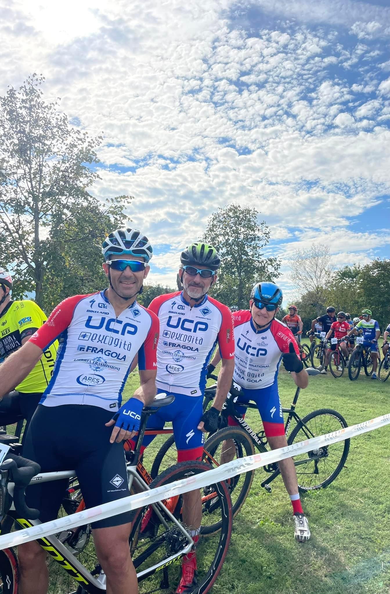 20875952-3B63-4776-9968-31A3A7DD32C1