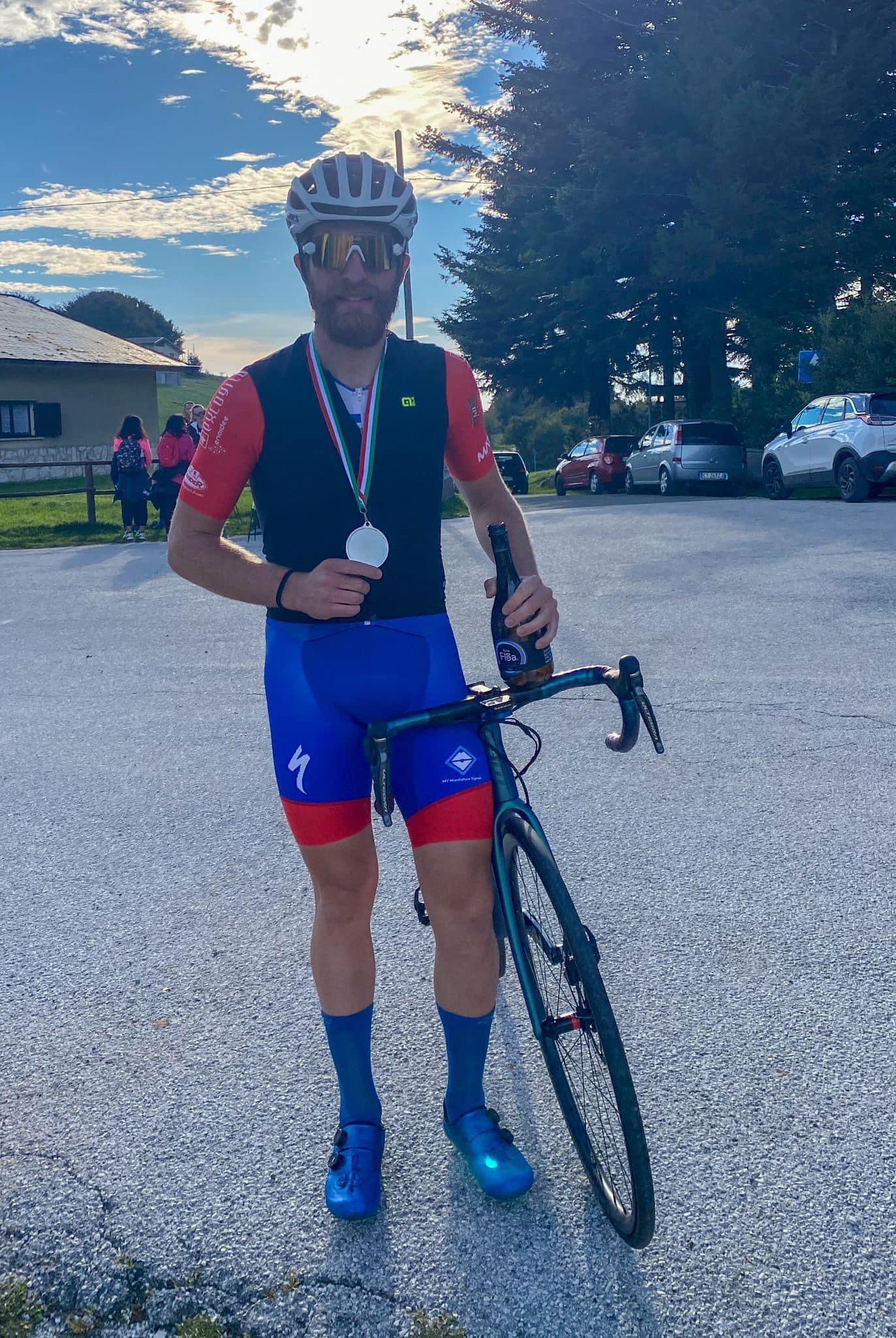 F4ABDADD-AEEE-4D8F-B625-9E5FF2176D52