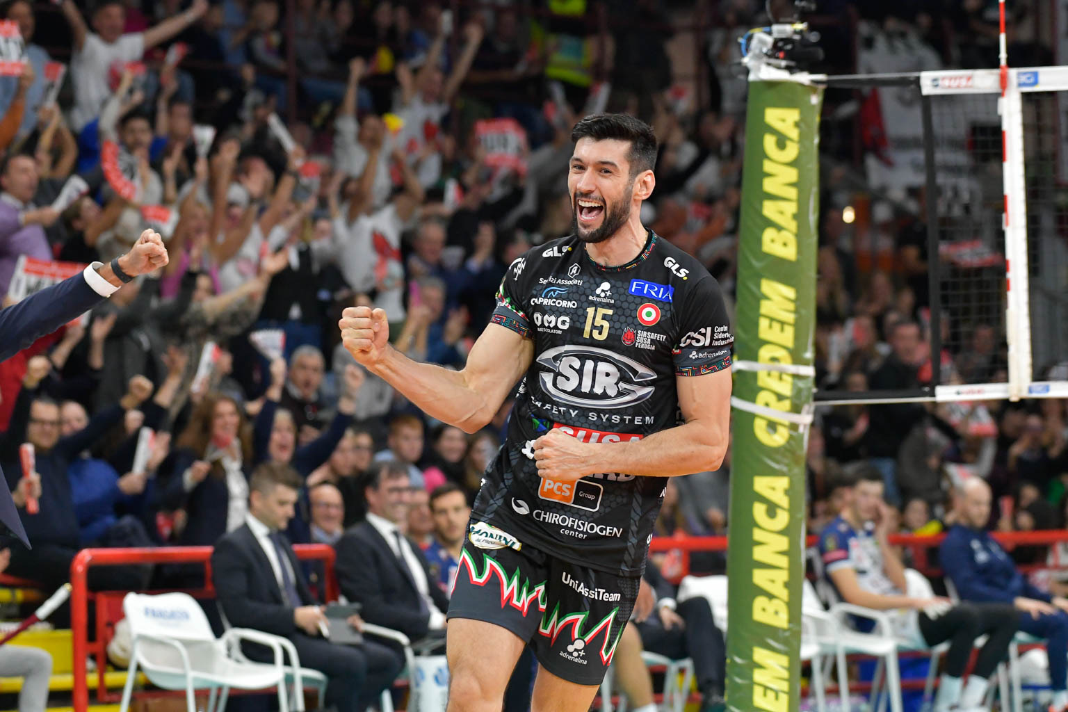 4B6B5560-8B8B-4287-9AB8-43EBE2A7A209