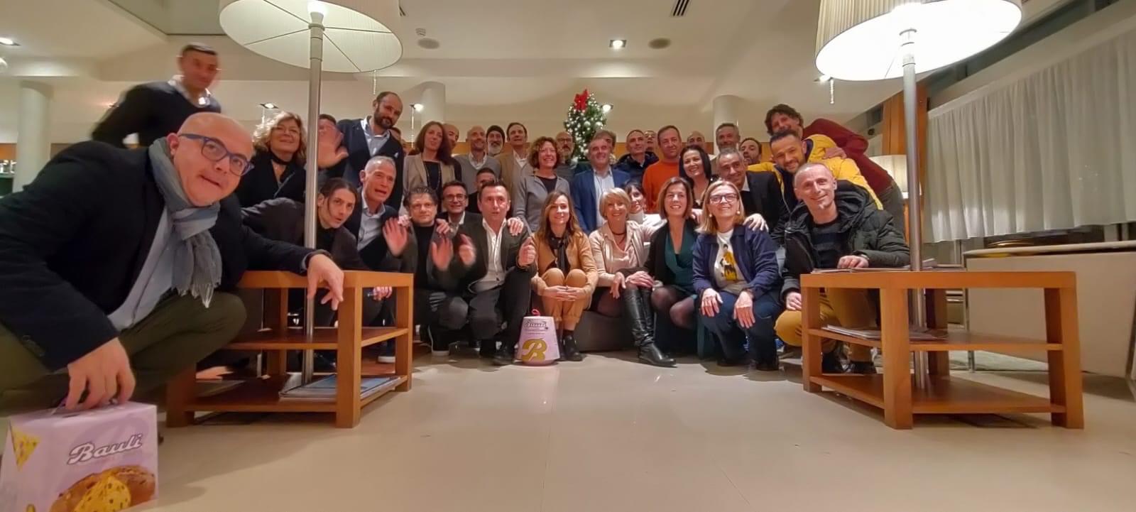 0EEC8A39-B489-49D6-AA49-E75B25F0F362