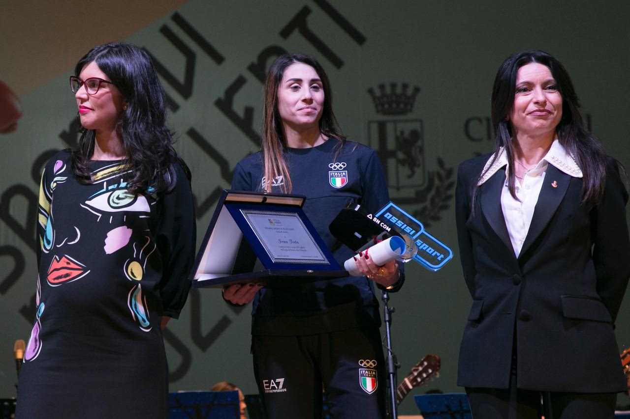 251DF43F-32F6-4B3A-A72C-C5E03D6F69DC