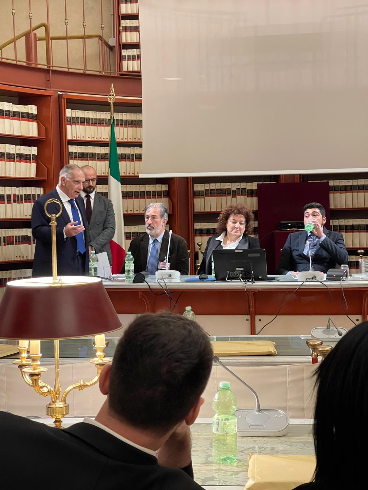 2B724A45-8E1F-4404-8EC6-C0E27CD733A3