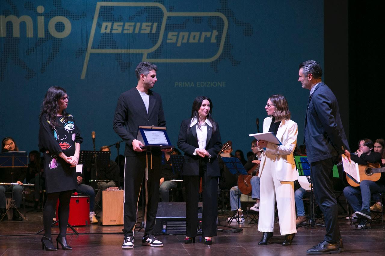 3EEE15F7-DB76-4727-B6D4-E91B7A0DD968