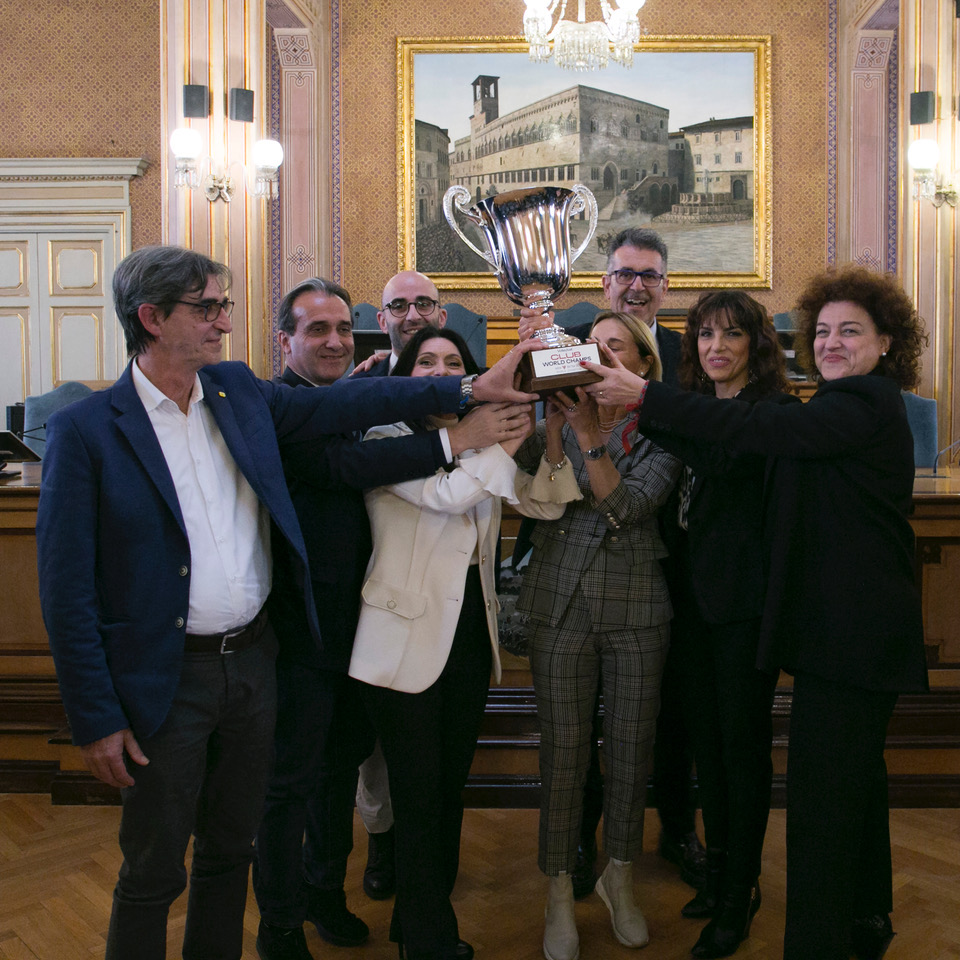 5448FE5F-287B-4E8C-9A61-3C09254D9A3B