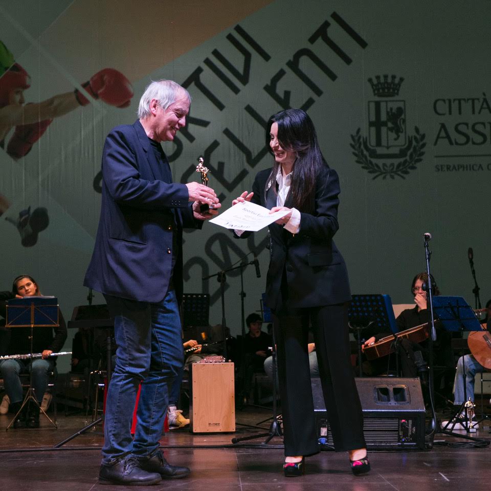 6C8799FF-084D-403A-95E9-2E7585D9125F