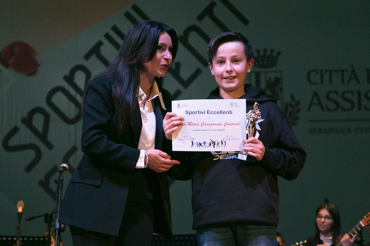 9CAC85FE-436A-4F48-9ADE-0AF990C1D213