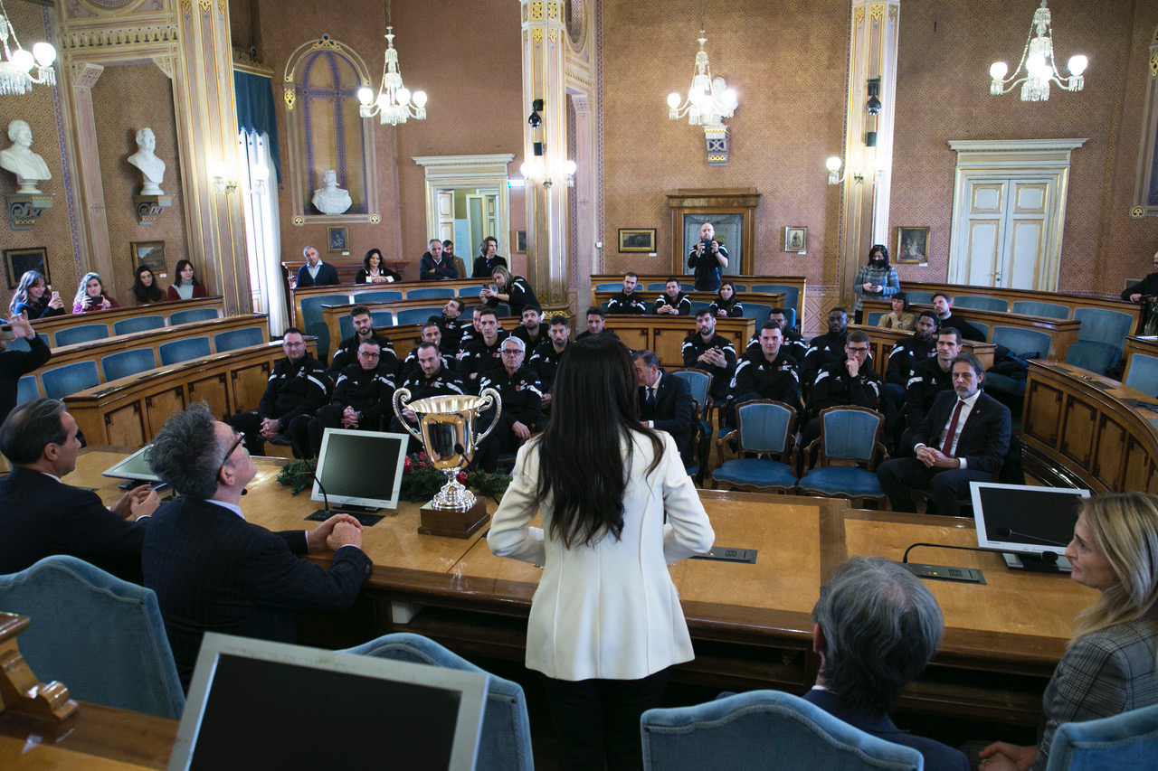 CA4B9D8D-B2E9-4A84-90D6-066FF67FA11E