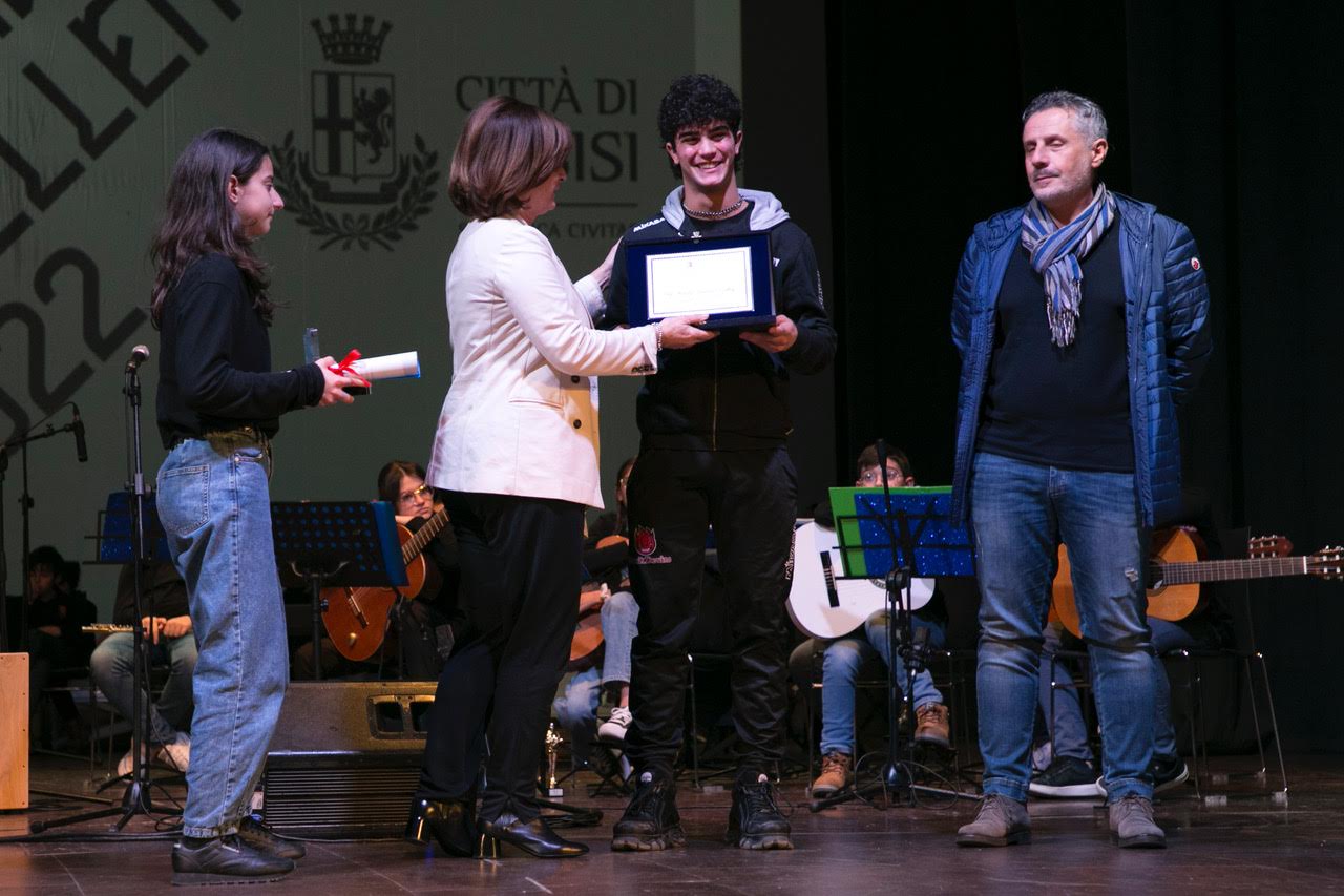 E23A8022-9008-46A3-84F7-B2EDCC8237BC