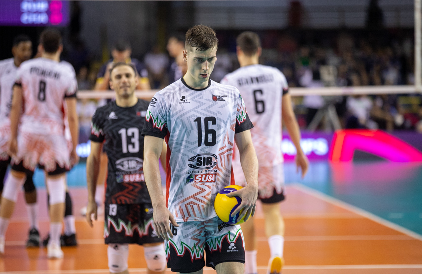 E9DB43B5-EED1-40D6-9140-0E1E623699A6