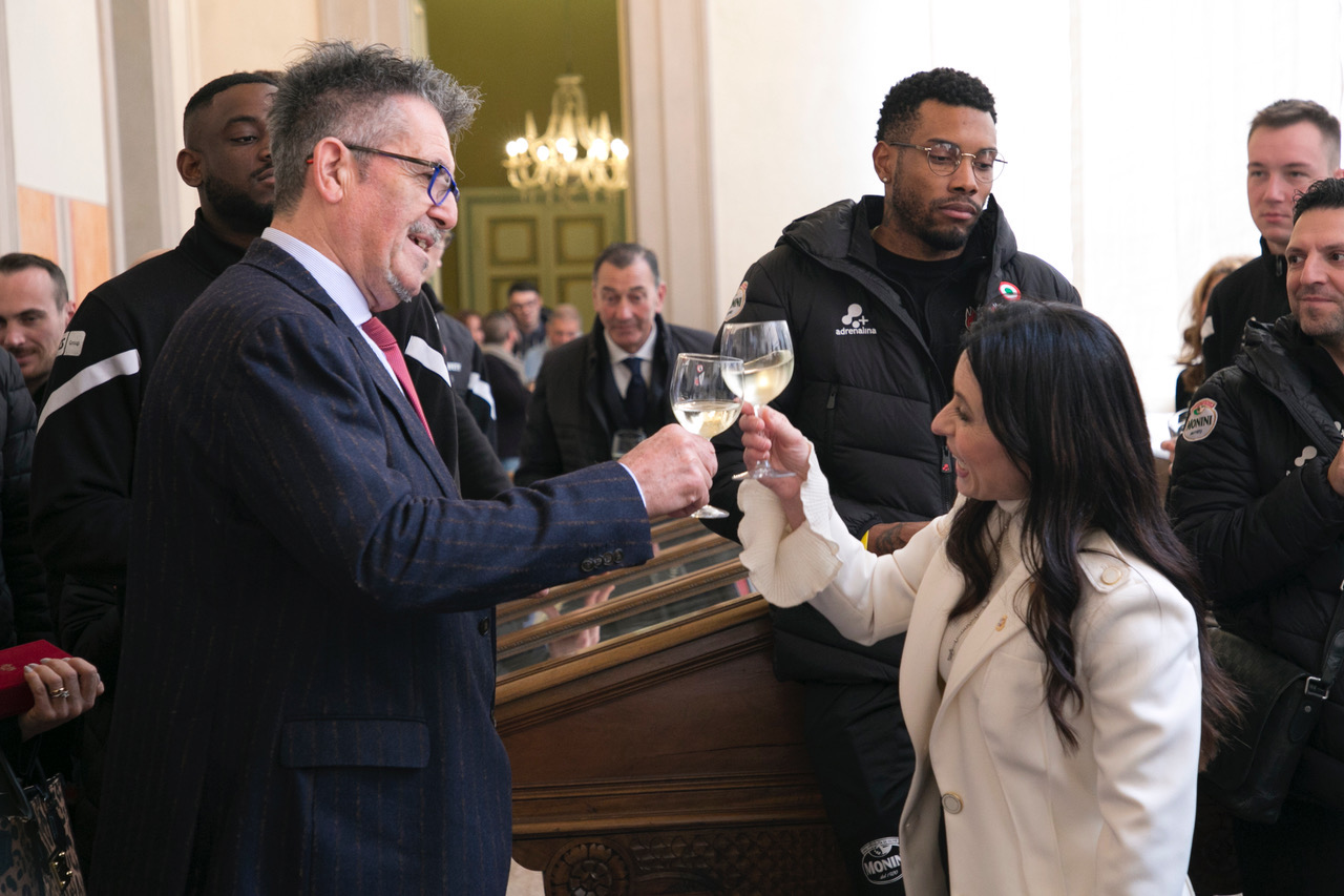 F21B1766-2278-4B5E-8B11-E9A5CAB5C1DC