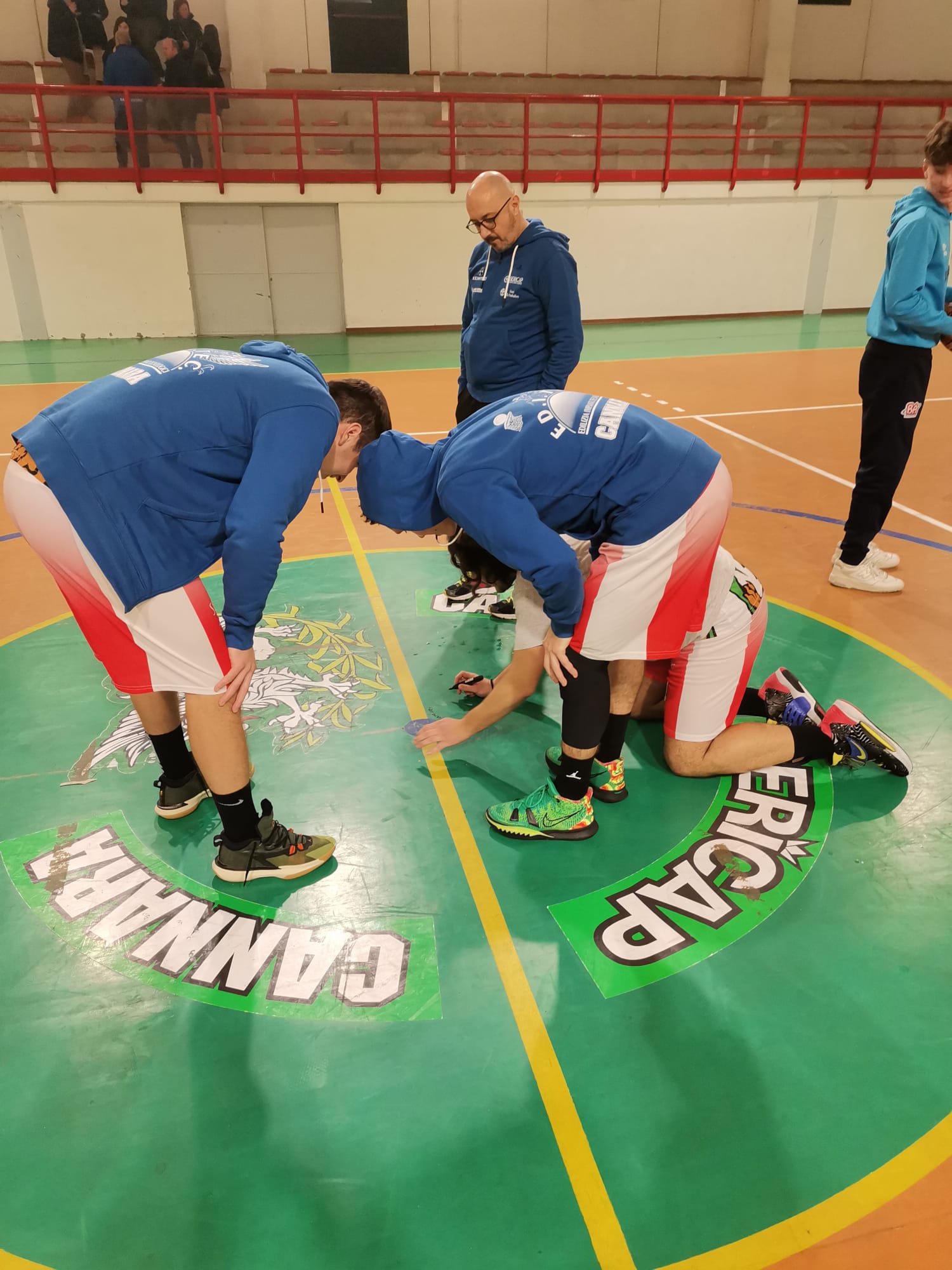 F694ACA2-5C62-4C96-86D4-135AB491FDB0