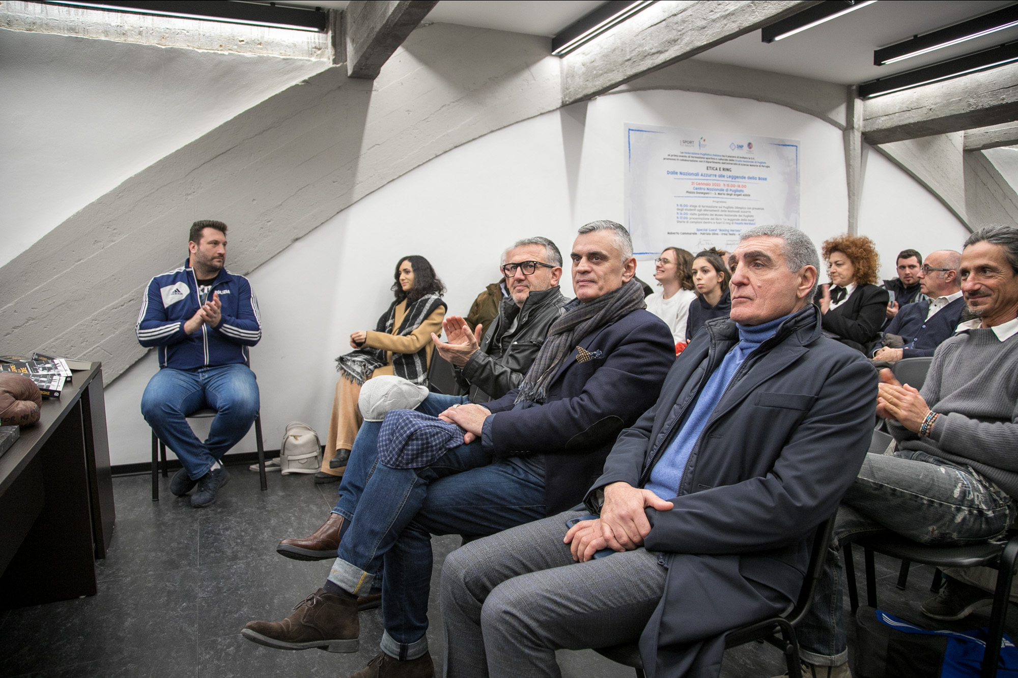 4BF59C4B-5CDD-4C6E-9BE5-A510AC1C3B1D