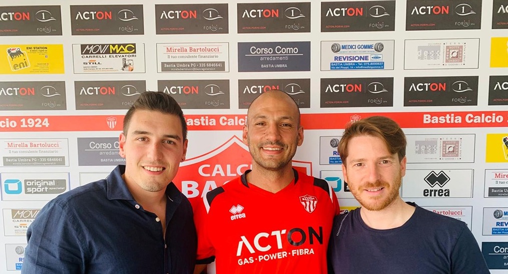 Il Bastia Calcio alza il muro preso il difensore argentino Christian