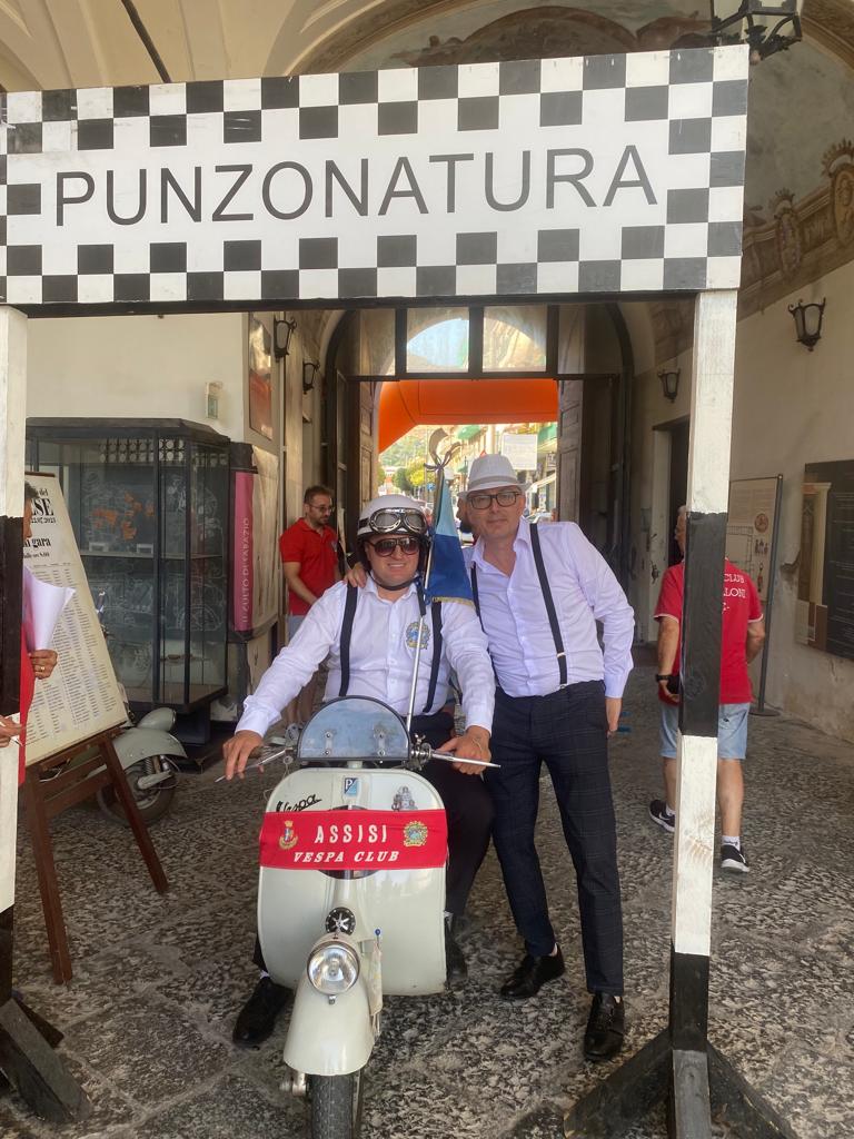 Vespa Club