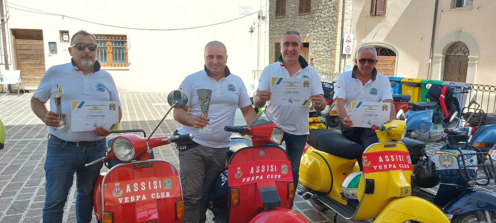 Vespa Club