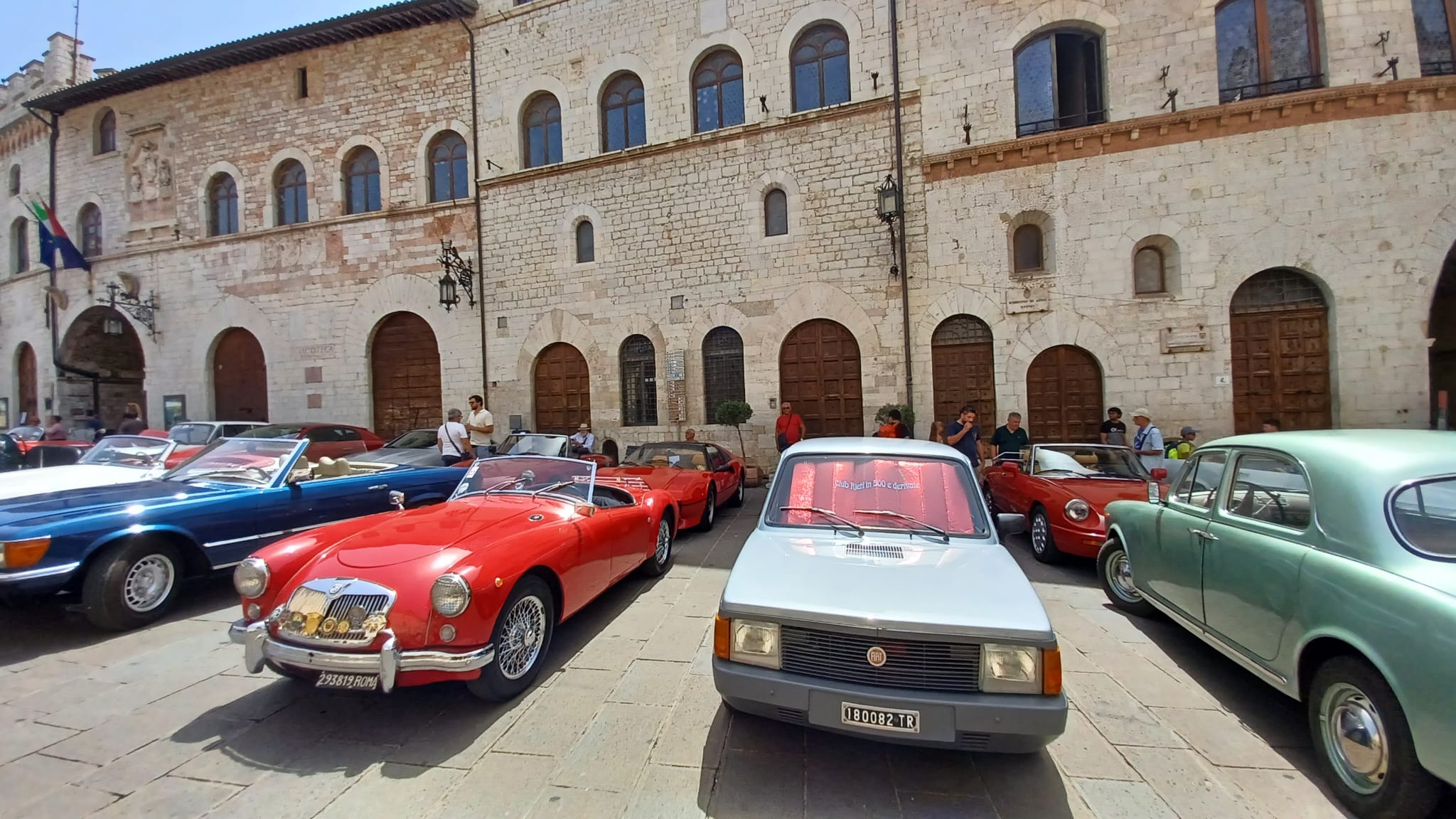 Auto d’epoca Assisi