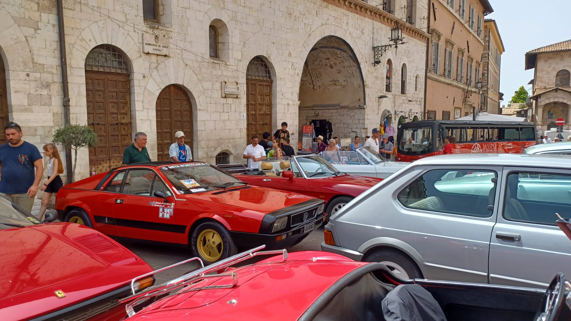 Auto d’epoca Assisi