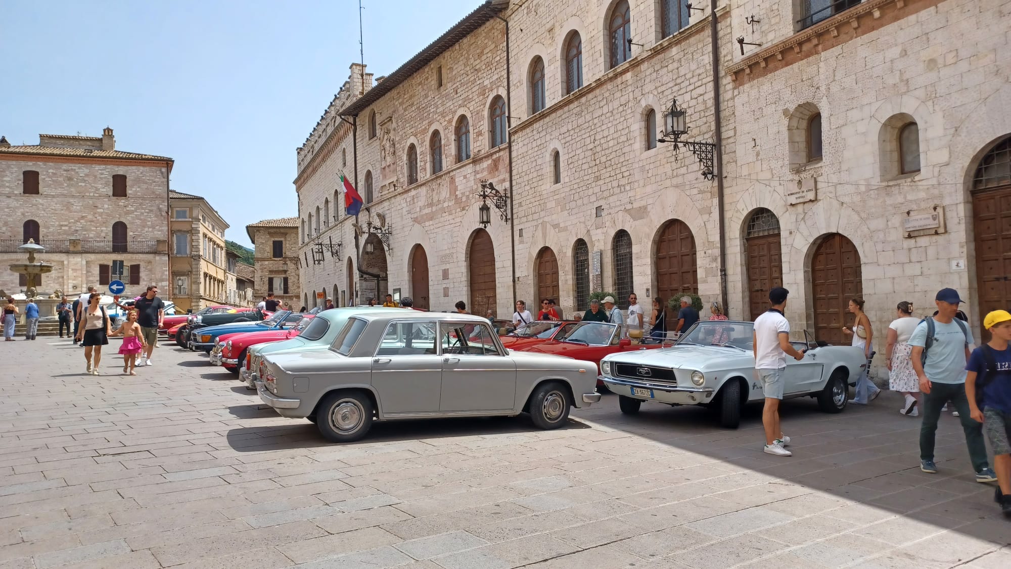 Auto d’epoca Assisi